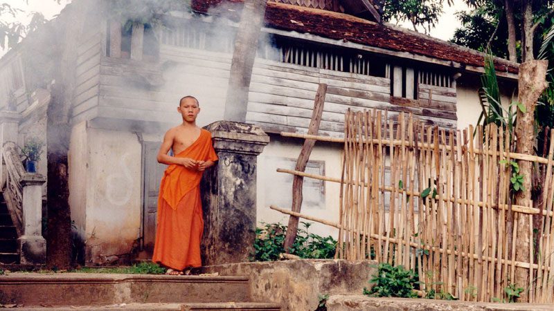 laos-travel-guide---ahron-de-leeuw
