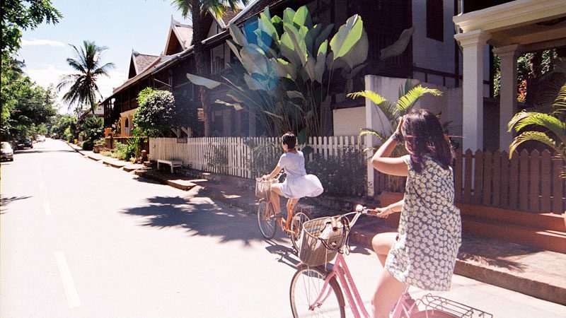 laos-travel-guide---khana-hmoong