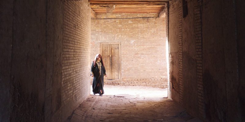 A narrow alley in Kashgar. Credit Sefan Geens