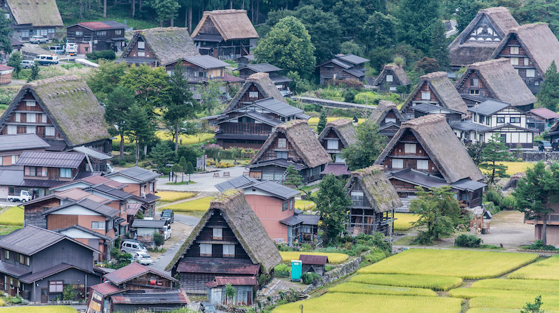 A winter retreat to Takayama: 'gassho-zuriki' farmhouses in Shirakawa-go