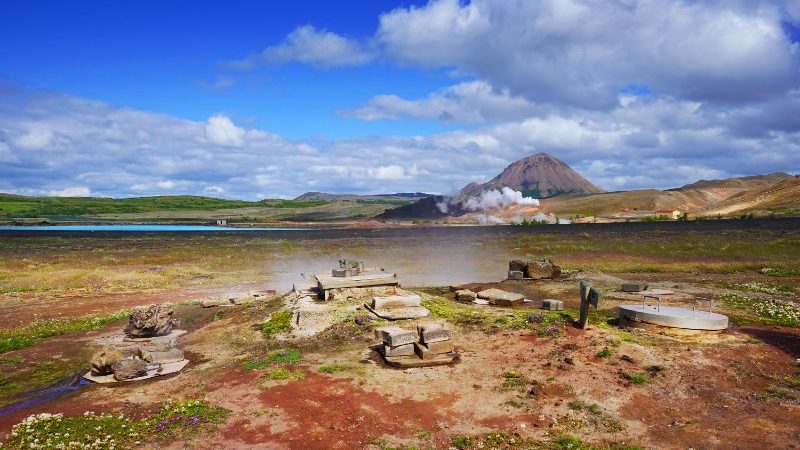 Hot springs in Iceland, where bread cooks under the ground
