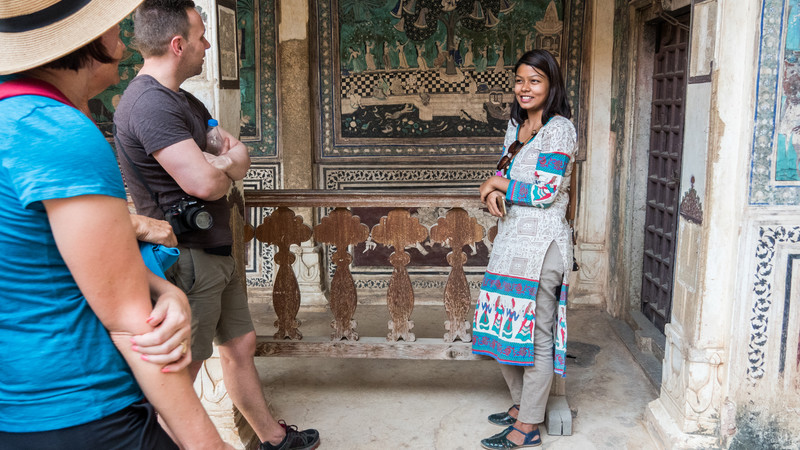 female tour guide at Bundi Palace