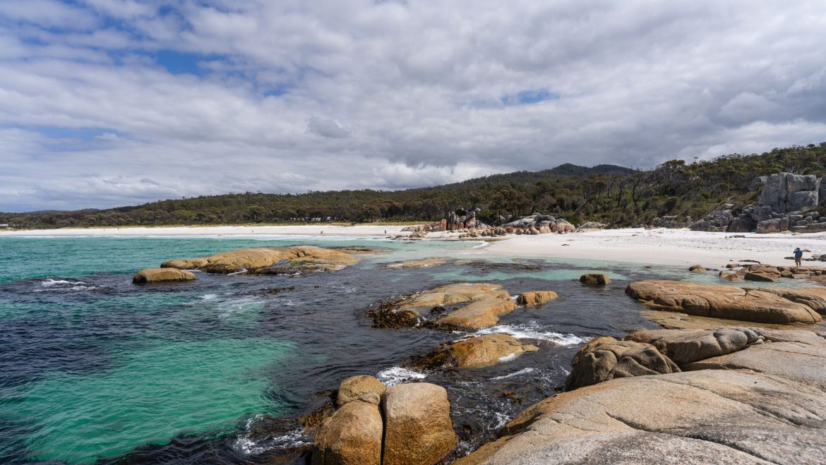 The Bay of Fires turquoise water and white sand