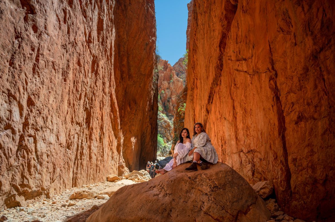 Standley Chasm Angkerle Atwatye is regarded as a "must see" spectacular geological and significant cultural icon of Central Australia...Surrounded by the West MacDonnell Ranges National Park, it's located in a private flora and fauna reserve owned by the Iwupataka Land Trust.