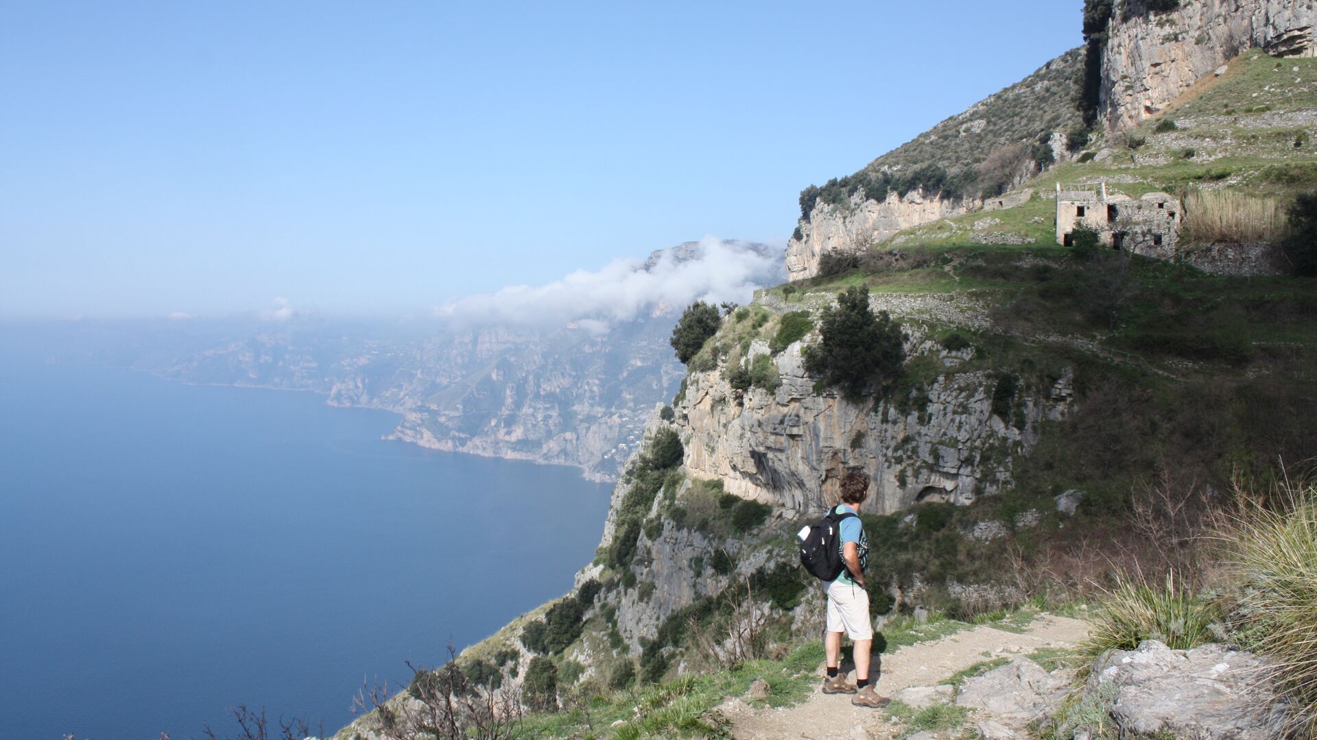 Hiking up high along the Amalfi Coast