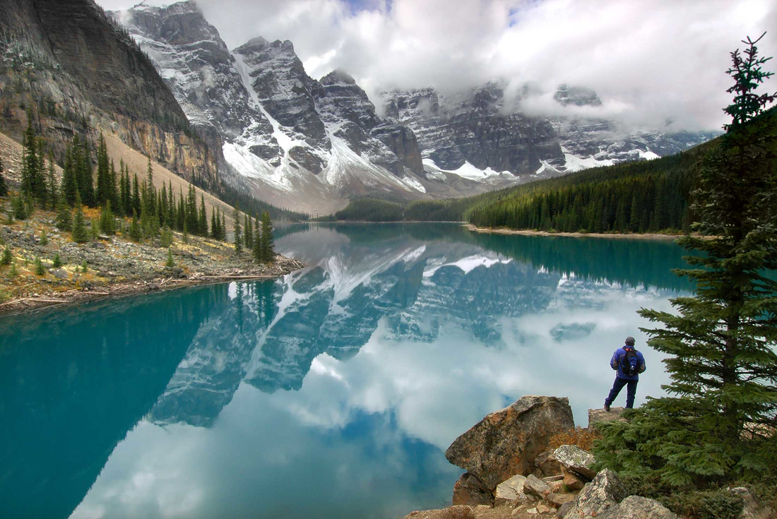 Scenic view of the Rockies in Banff, Canada