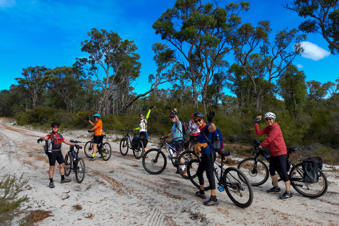 A quick stop and a big wave on Munda Biddi Cycle Trail in Western Australia