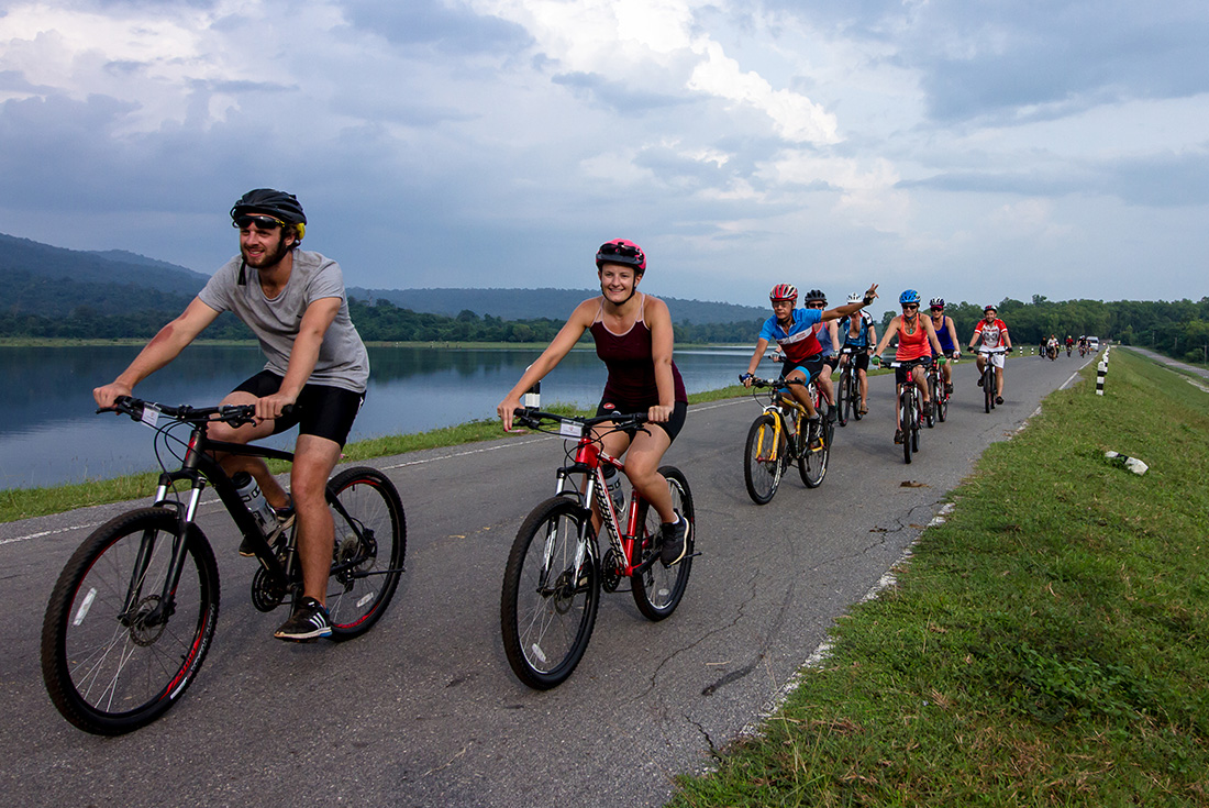 Cycle through Thailand with your group
