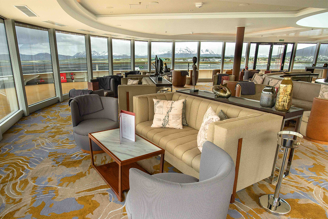 World Explorer Observation Lounge